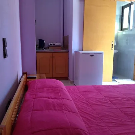 Noufaro Studios Karfas Room photo