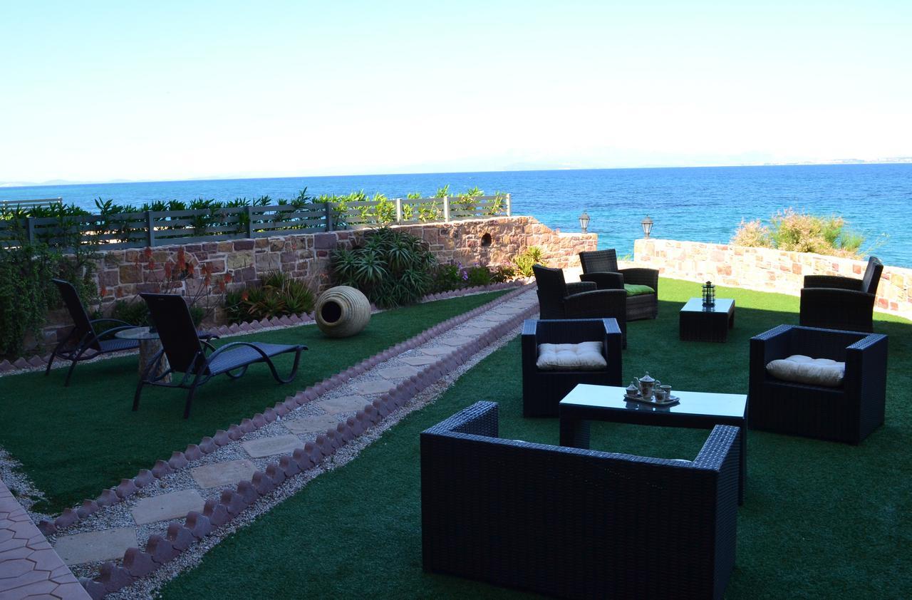 Noufaro Studios Karfas